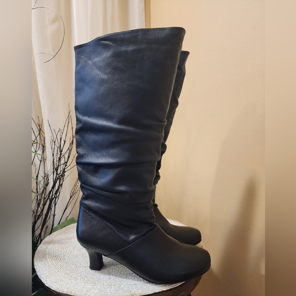 New. Array Almond Toe Knee Length Boots Kitten Heels 2" Size 6.5 - Picture 2 of 9